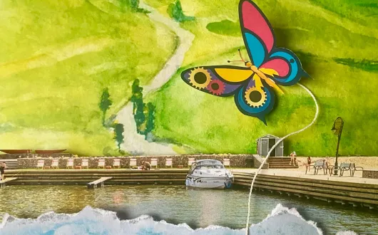 Kolaż ilustrujący zmianę nazwy BON na ASW. Łódz przybija do bezpiecznego portu.